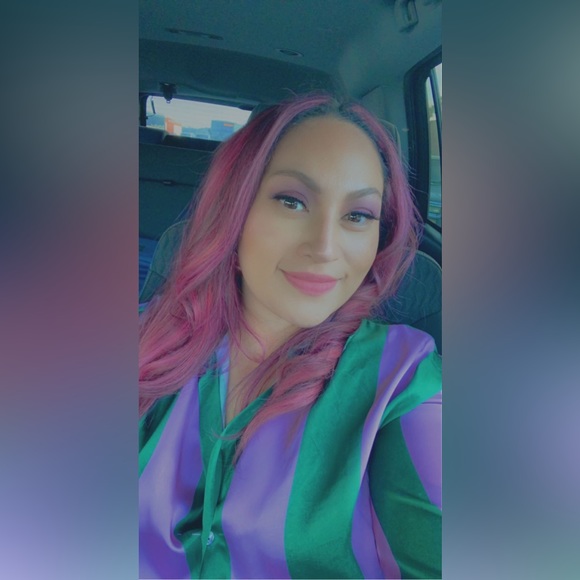 Meet your Posher, Roxanna - Picture 2 of 2